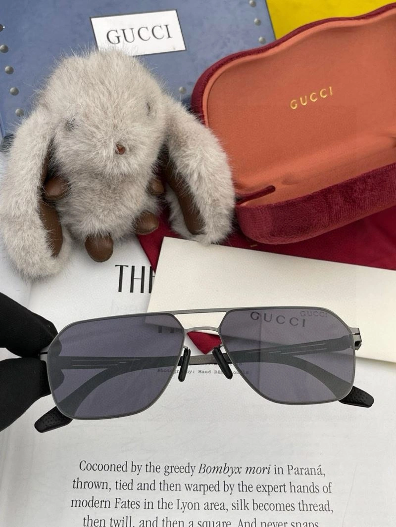 Gucci Sunglasses Bright 279663