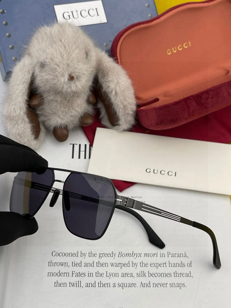 Gucci Sunglasses Bright 279663
