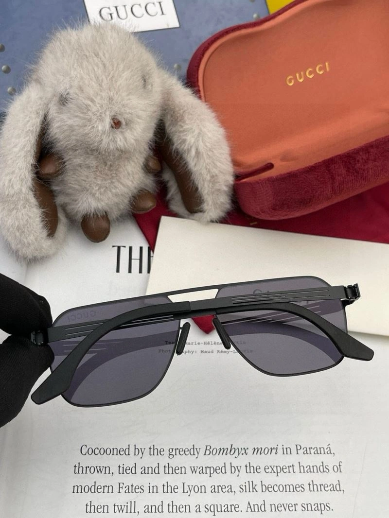Gucci Sunglasses Bright 279663