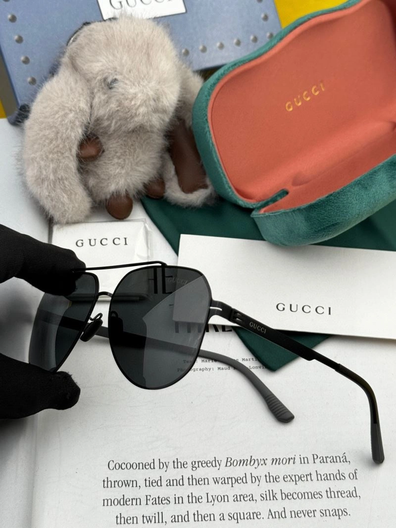 Stylish Gucci Sunglasses 279661