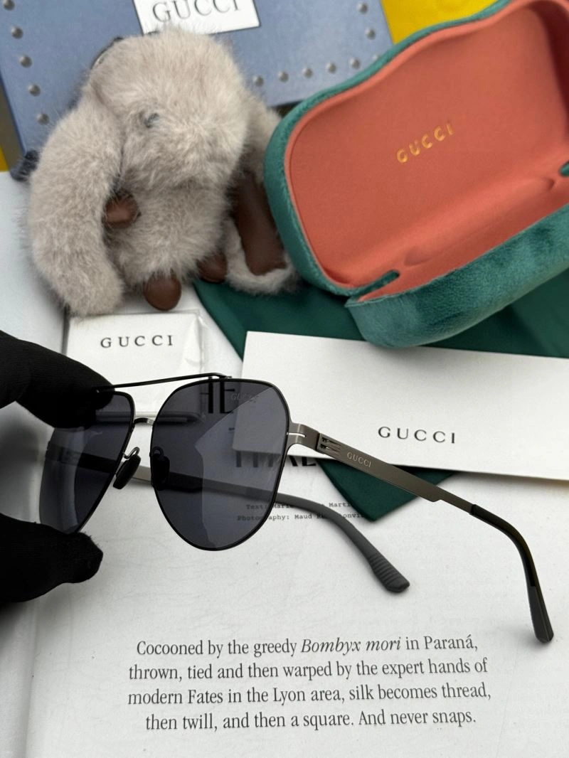 Stylish Gucci Sunglasses 279661