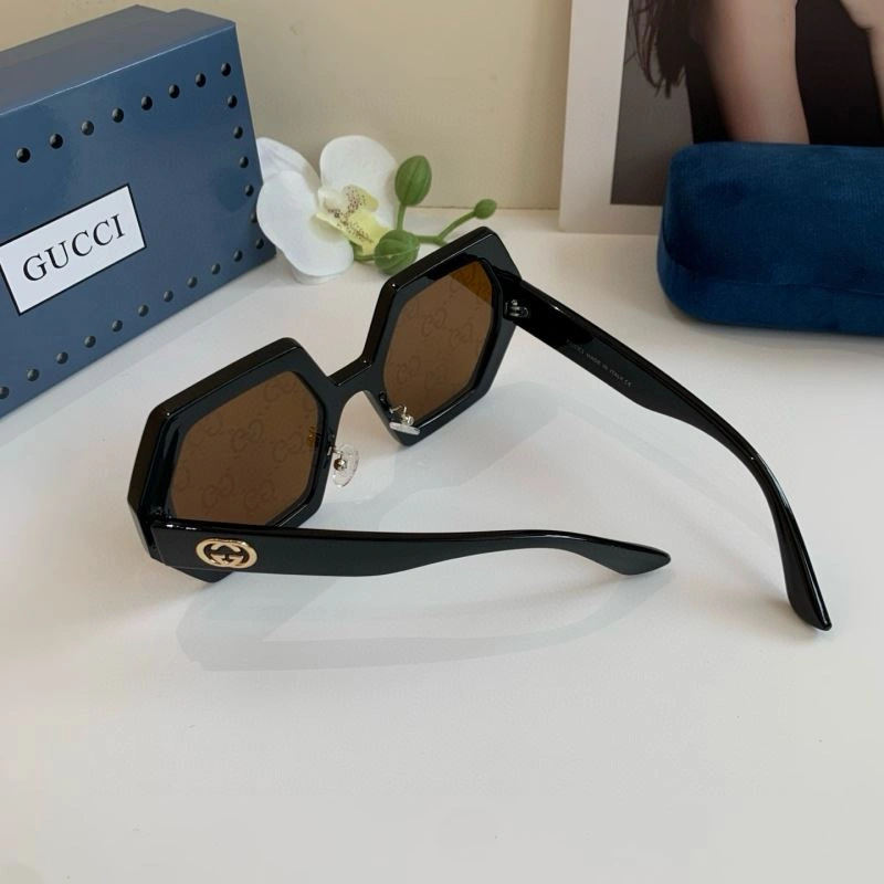 Gucci Sunglasses Attractive 279635