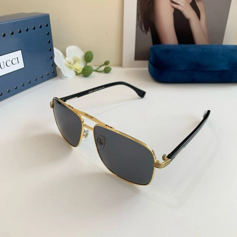 Gucci Sunglasses Classic 279630
