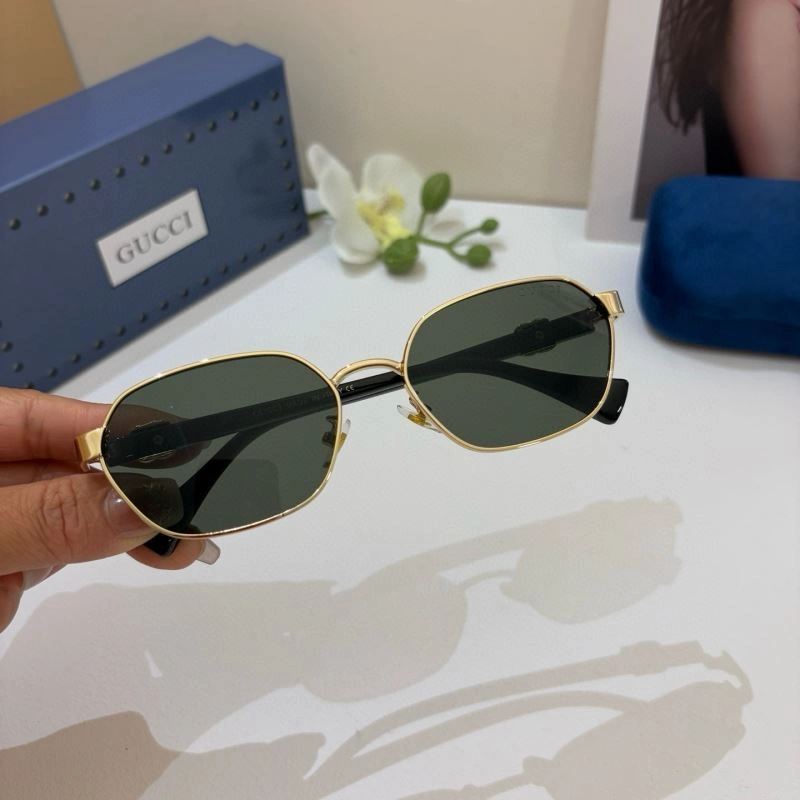 Comfortable Gucci Sunglasses 279632
