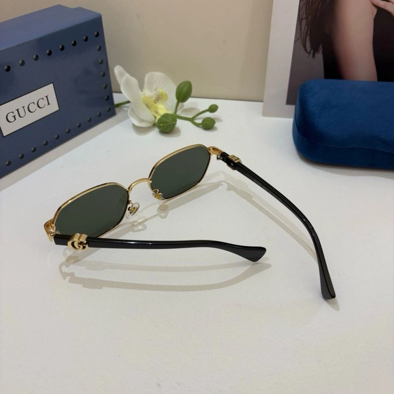 Comfortable Gucci Sunglasses 279632