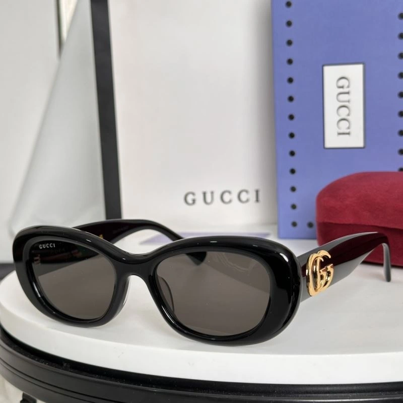 Flexible Gucci Sunglasses 279650