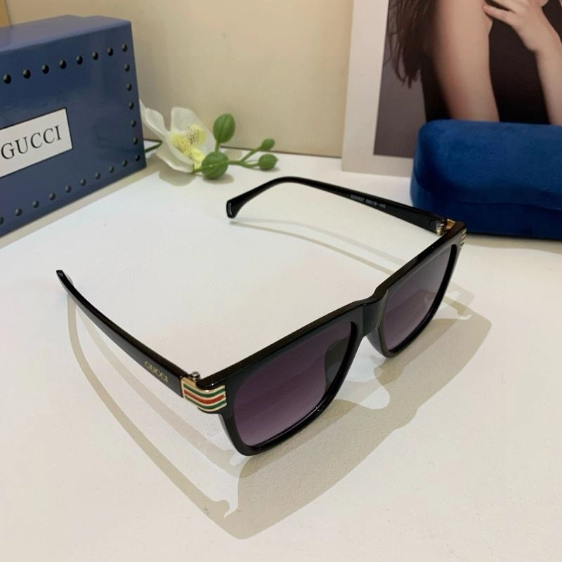 WaterResistant Gucci Sunglasses 279631