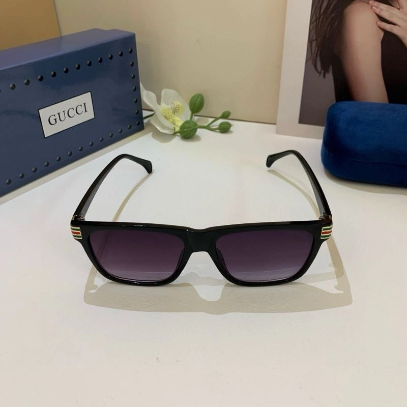 WaterResistant Gucci Sunglasses 279631