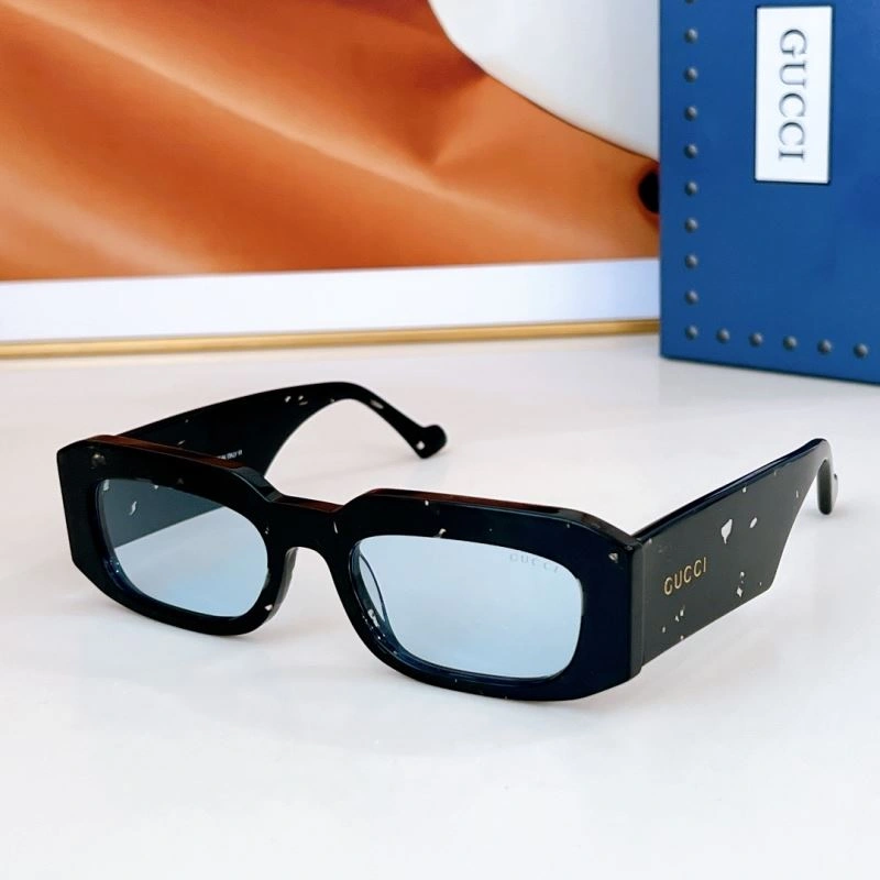 Gucci Sunglasses Practical 279659