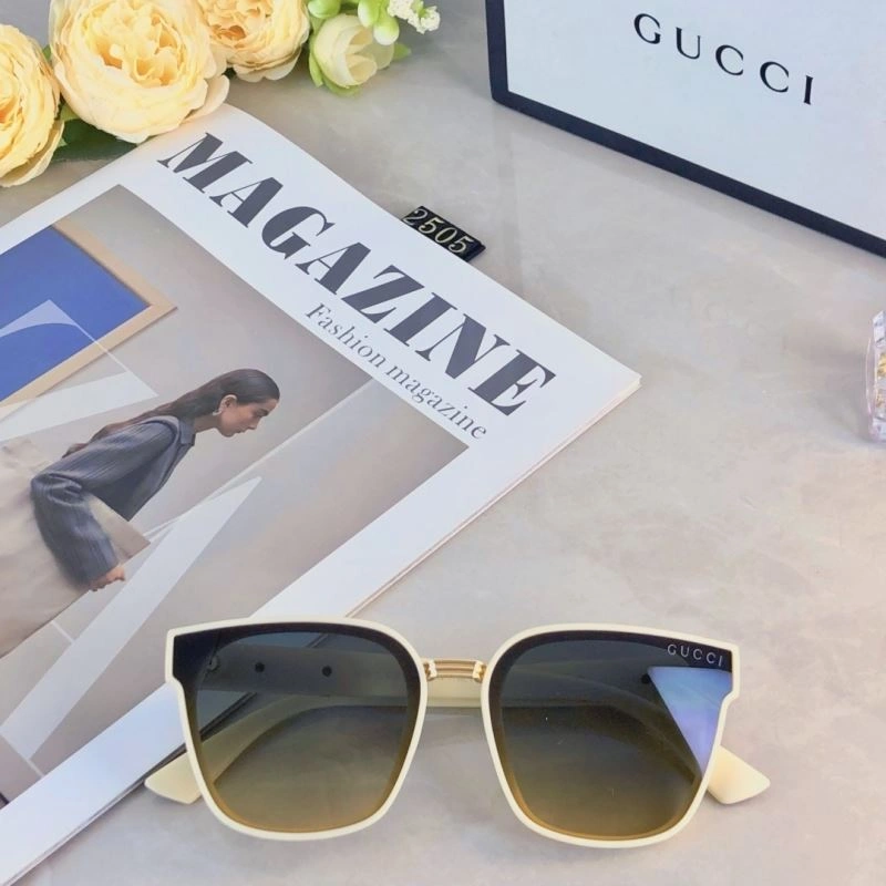 Gucci Sunglasses EyeCatching 279636