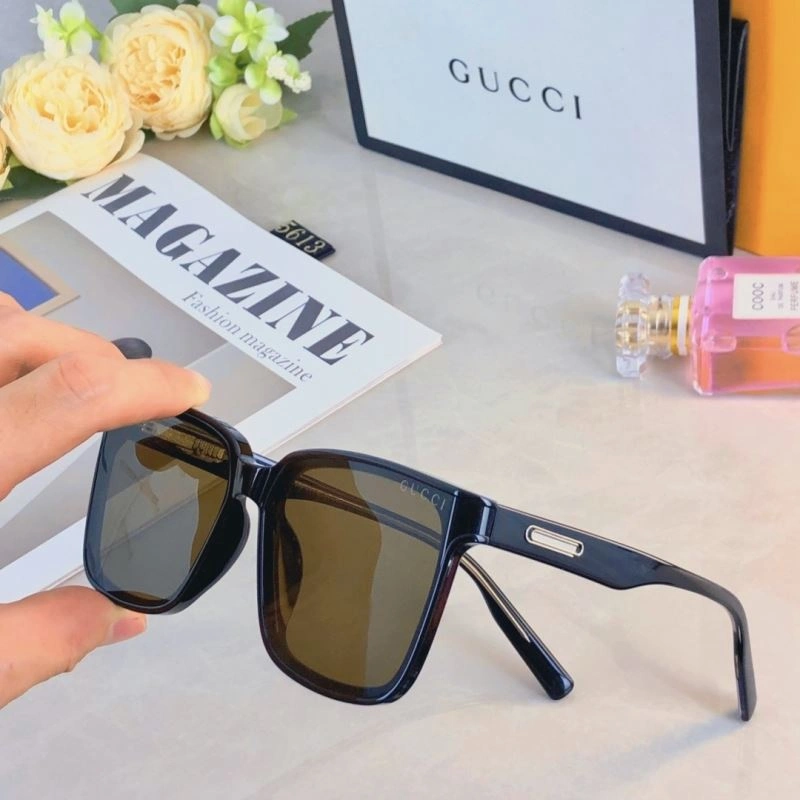 Gucci Sunglasses Premium 279648