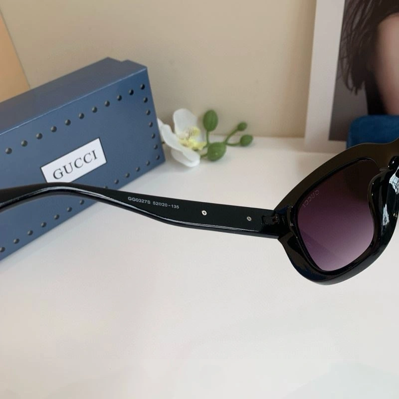 Gucci Sunglasses Stretchable 279655