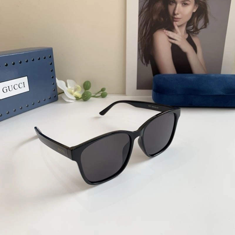 Gucci Sunglasses SoftTouch 279641