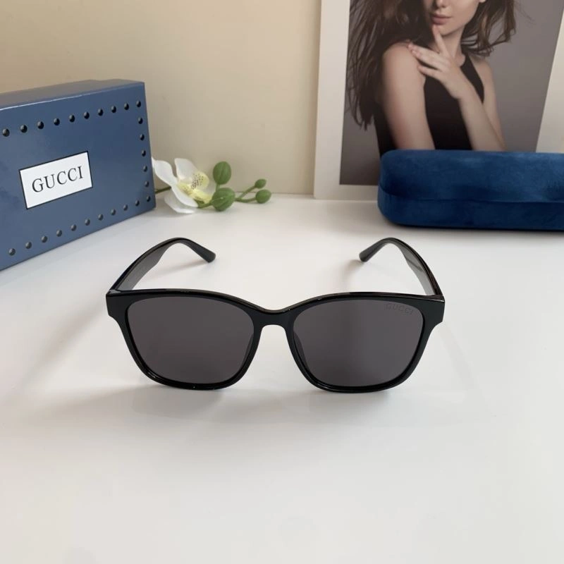 Gucci Sunglasses SoftTouch 279641