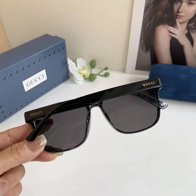 Gucci Sunglasses SoftTouch 279641