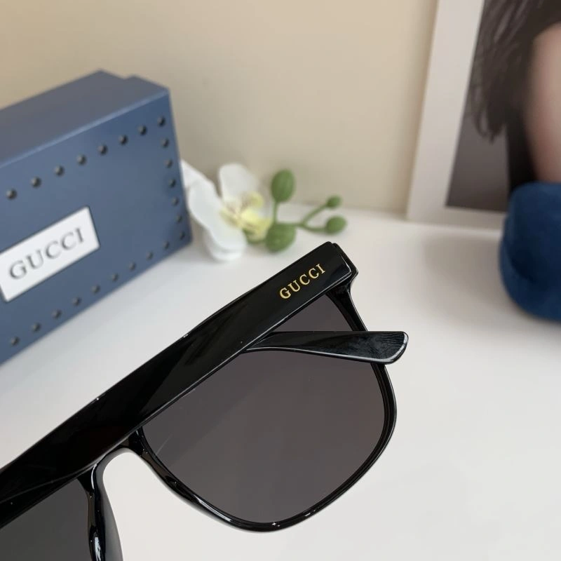 Gucci Sunglasses SoftTouch 279641