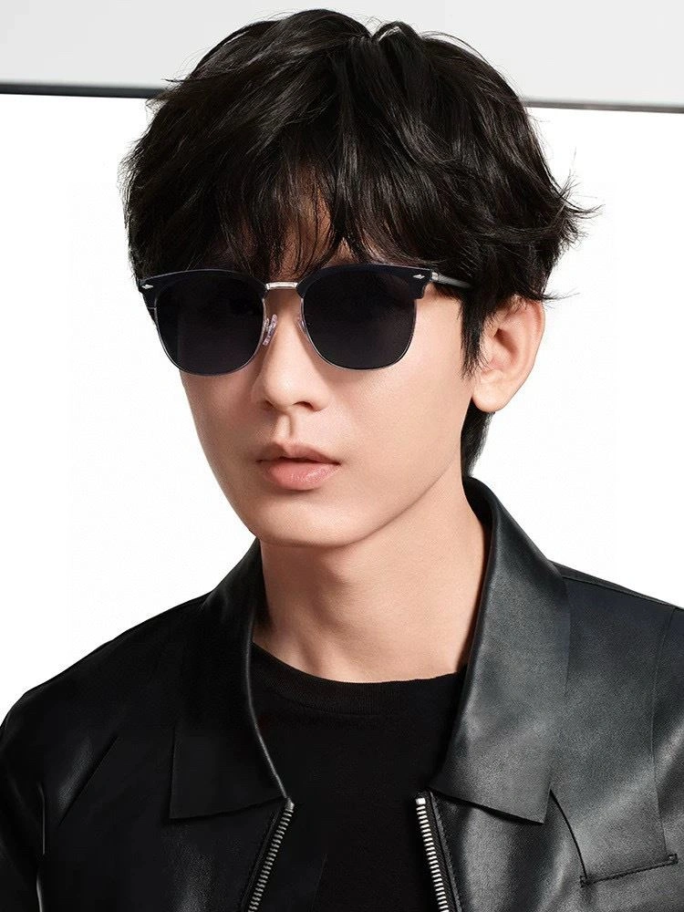 RelaxedFit Gucci Sunglasses 279643