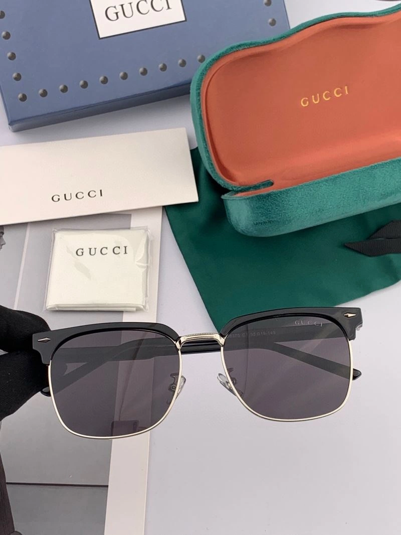 RelaxedFit Gucci Sunglasses 279643