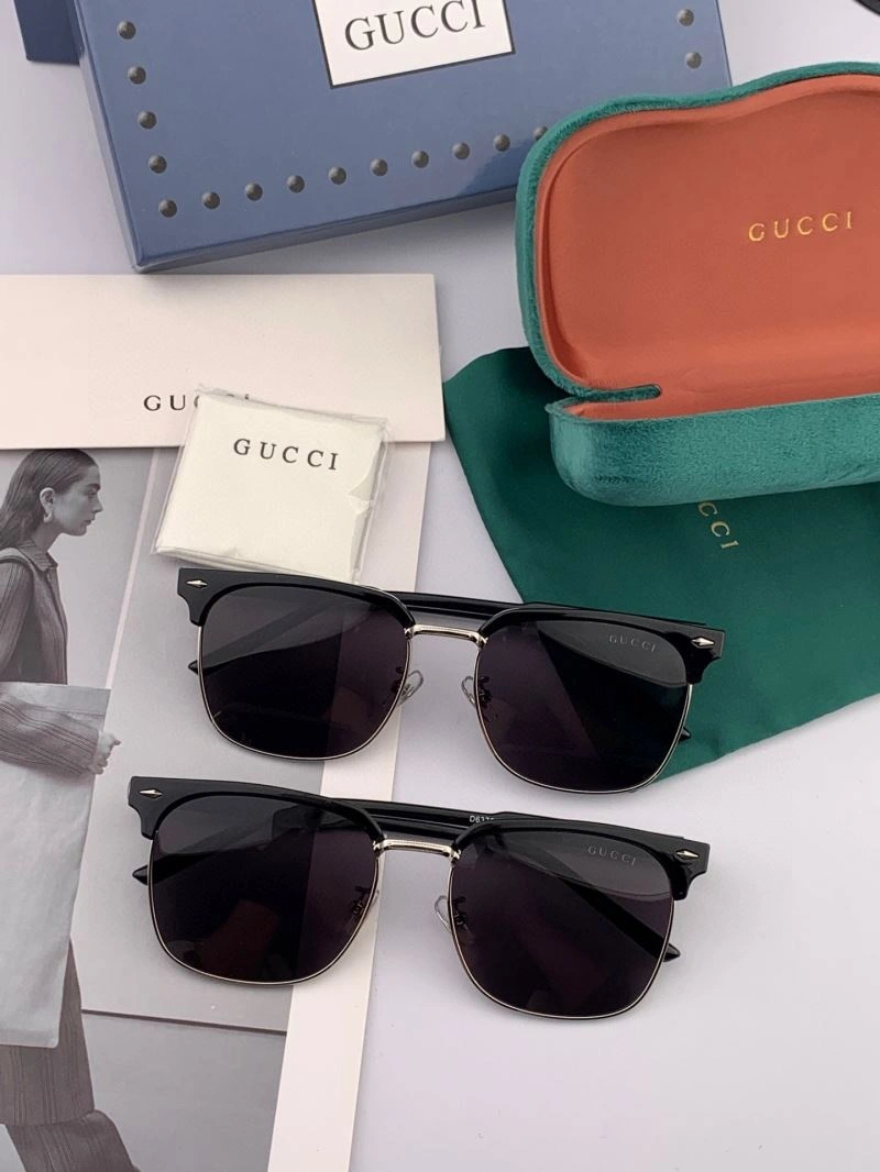 RelaxedFit Gucci Sunglasses 279643
