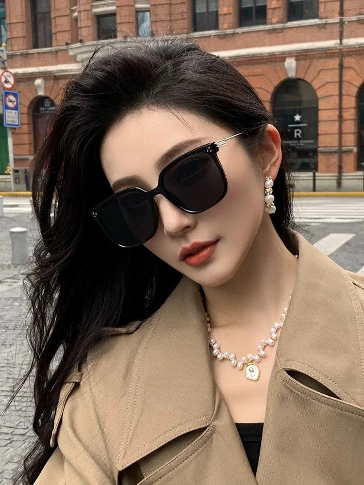Neat Gucci Sunglasses 279628
