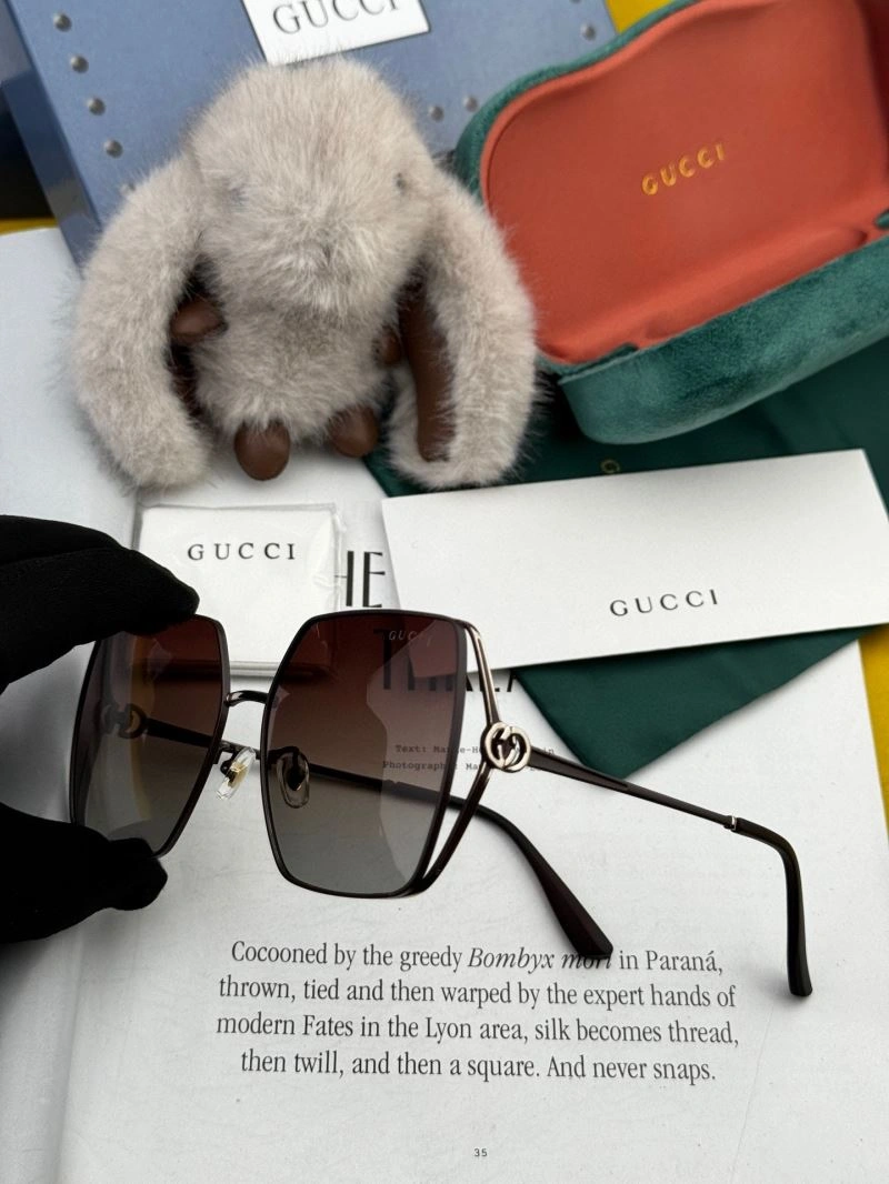 Gucci Sunglasses AllSeason 279624