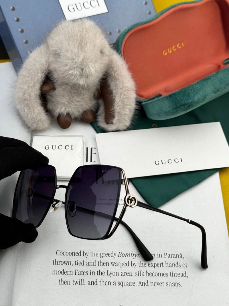 Gucci Sunglasses AllSeason 279624