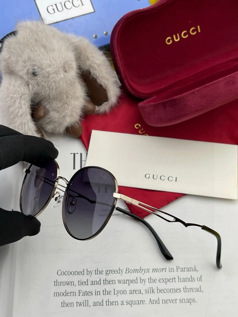 Supportive Gucci Sunglasses 279623