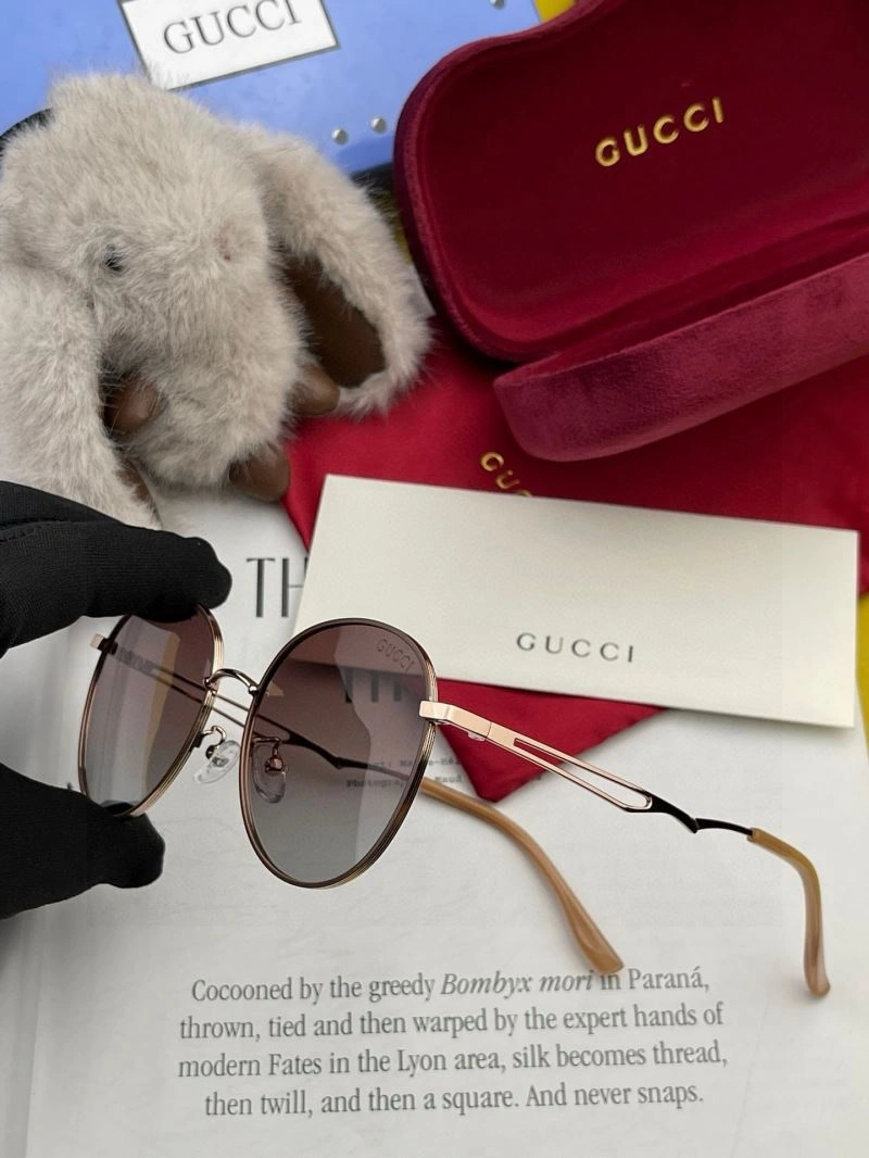 Supportive Gucci Sunglasses 279623