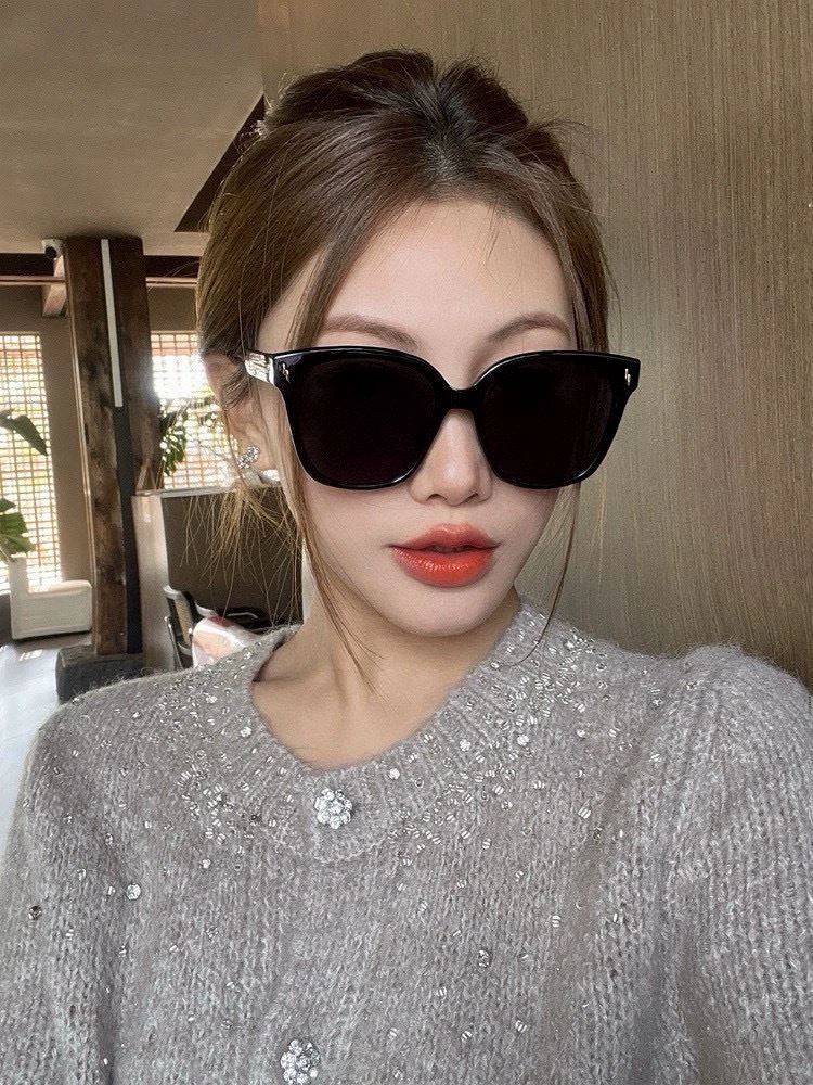 Gucci Sunglasses Stylish 279622