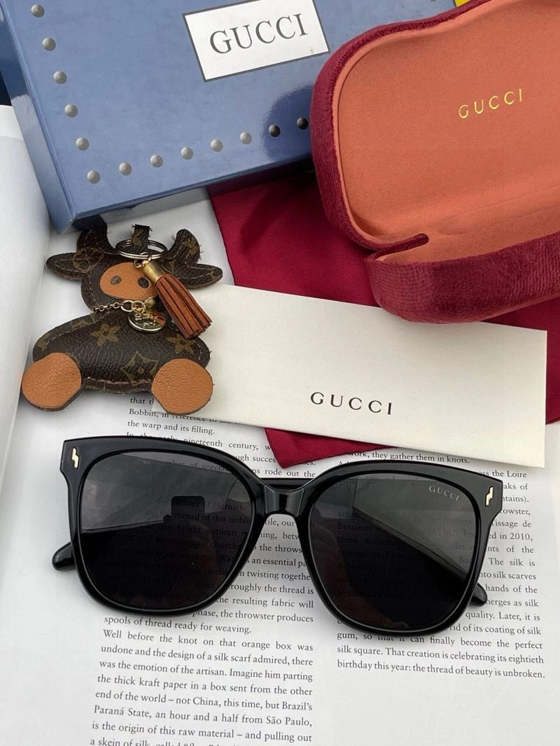 Gucci Sunglasses Stylish 279622