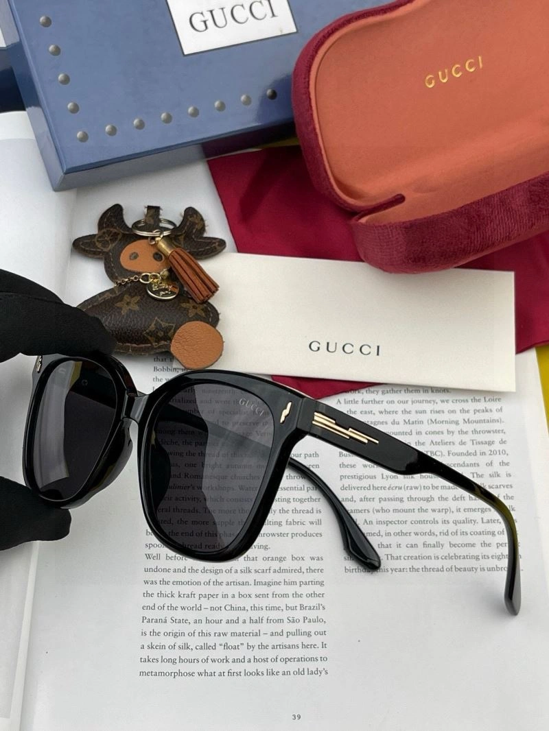 Gucci Sunglasses Stylish 279622
