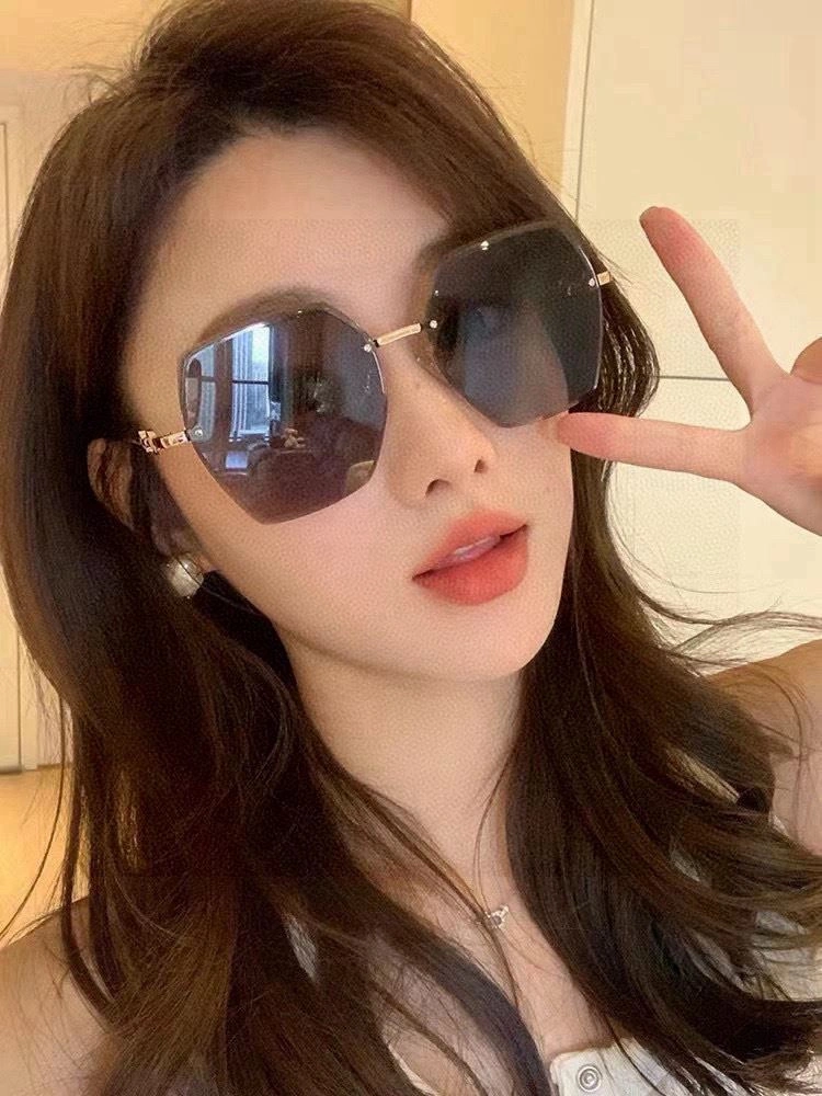 Gucci Sunglasses WaterResistant 279620