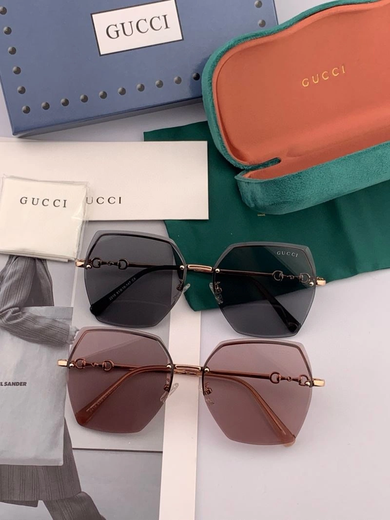 Gucci Sunglasses WaterResistant 279620