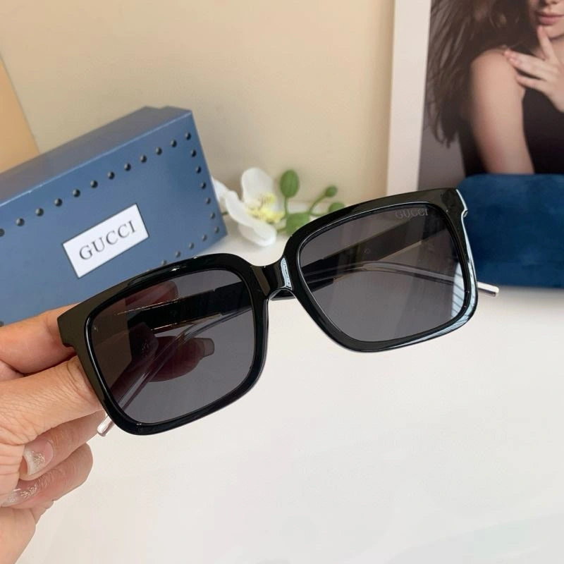 Refined Gucci Sunglasses 279616