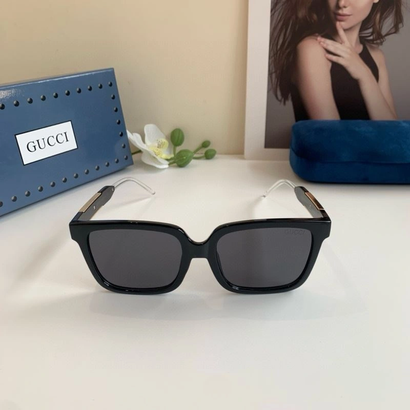 Refined Gucci Sunglasses 279616