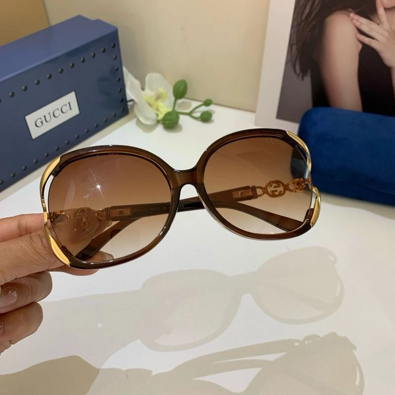 Reliable Gucci Sunglasses 279618