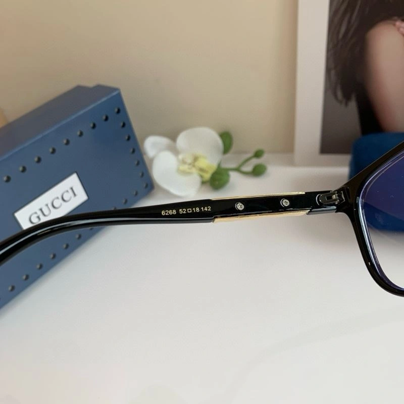 Gucci Sunglasses Seasonal 279595