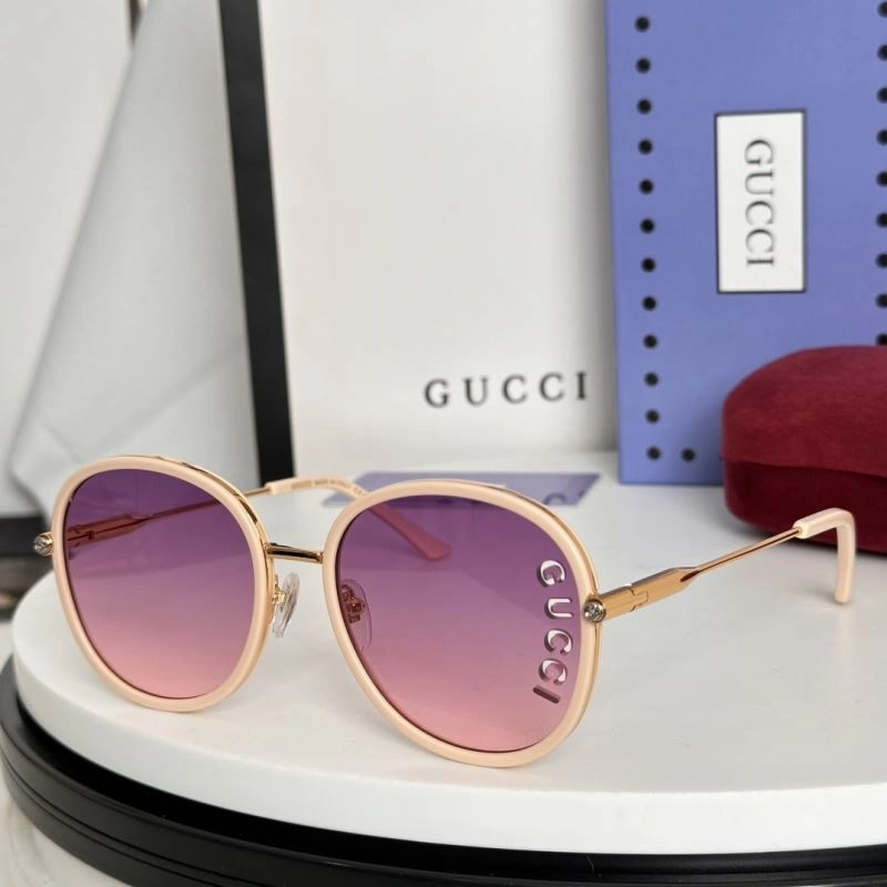 Effortless Gucci Sunglasses 279612