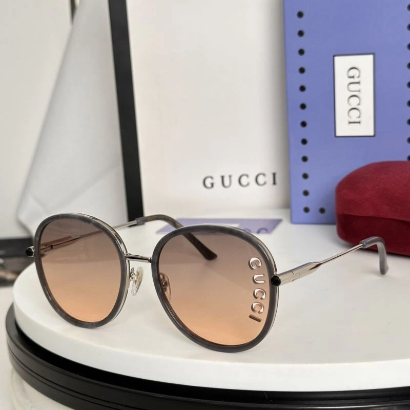 Effortless Gucci Sunglasses 279612