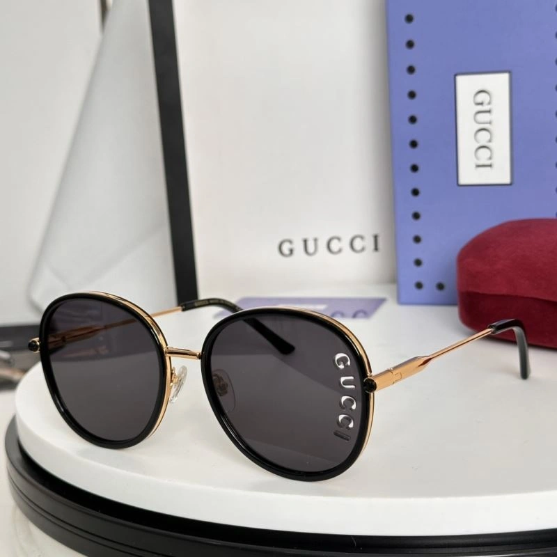 Effortless Gucci Sunglasses 279612