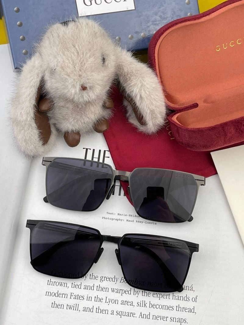 Gucci Sunglasses Colorful 279613