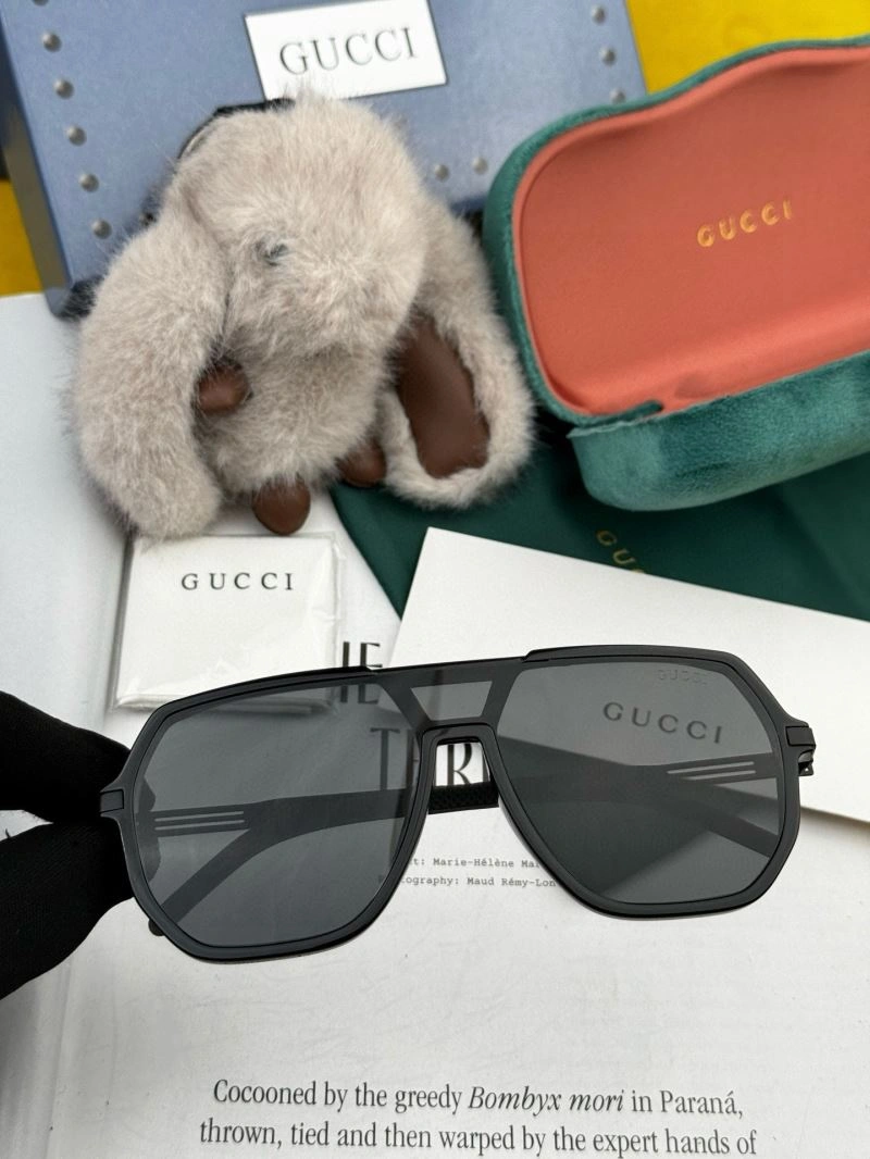 Refined Gucci Sunglasses 279614