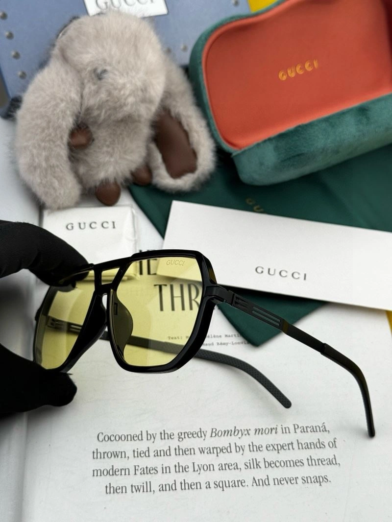 Refined Gucci Sunglasses 279614