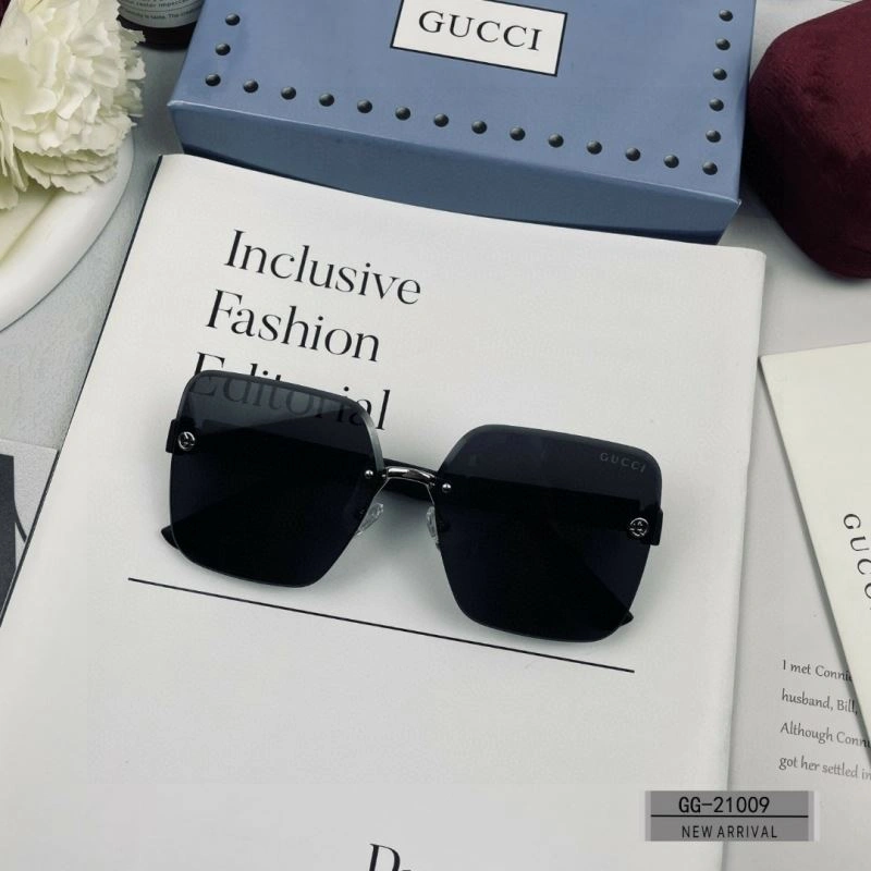 Gucci Sunglasses RelaxedFit 279600