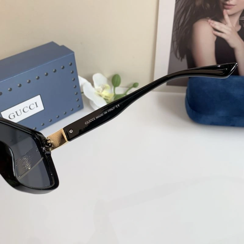 Gucci Sunglasses Cozy 279589