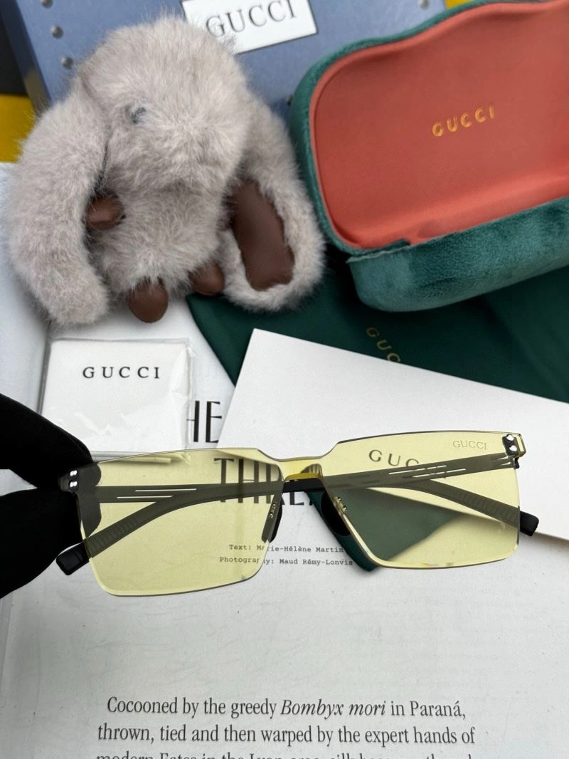 Classic Gucci Sunglasses 279604