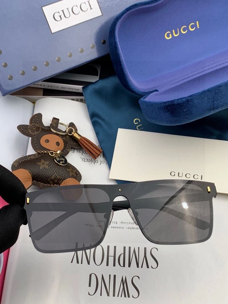 Gucci Sunglasses TimelessDesign 279578