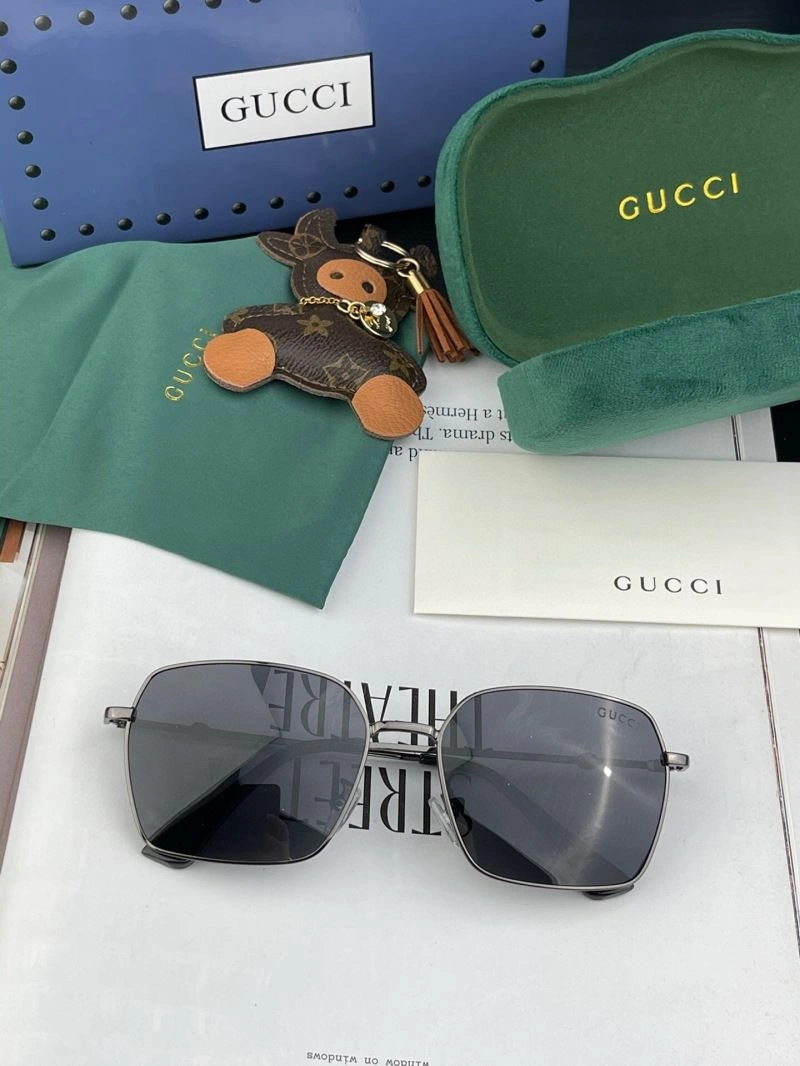 UrbanChic Gucci Sunglasses 279577