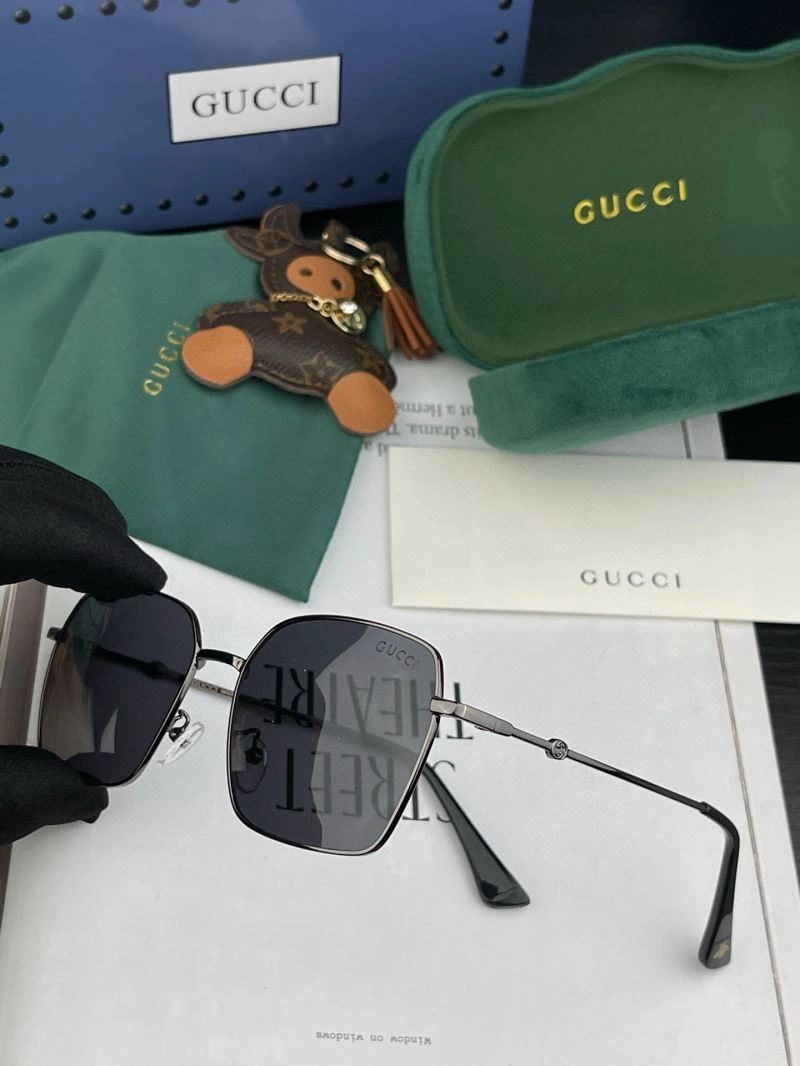 UrbanChic Gucci Sunglasses 279577