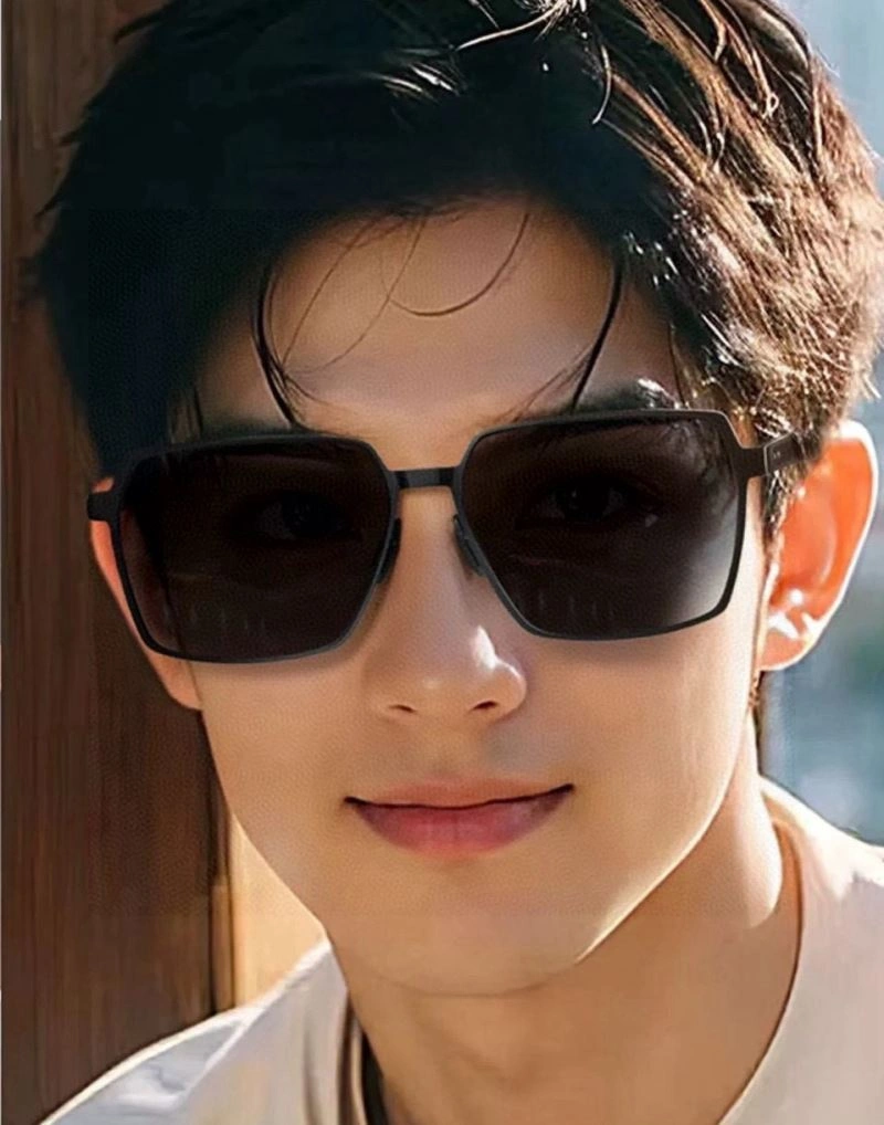 Gucci Sunglasses SportInspired 279575